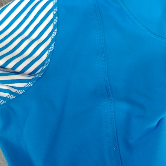 Lululemon daily yoga jacket size 6 - Picture 7 of 8